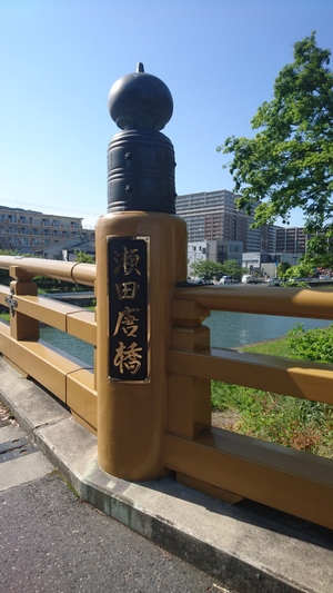 ucvA̗Lȁuc̓vOɒʂ͉\NOH